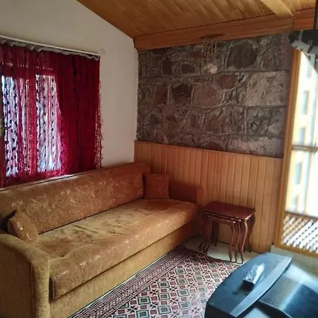 Kuecuek Tas Evde Otantik Bir Tatil Keyfi… *